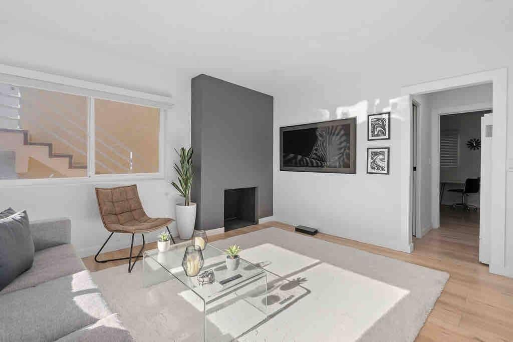 Brand New Ocean-View Beach Home Steps To The Sand! Мангеттен-Біч Екстер'єр фото